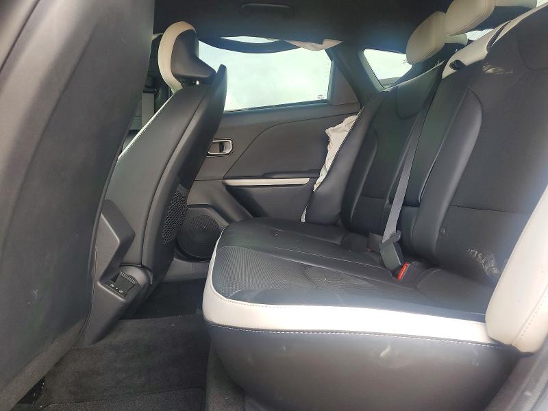 50063186 :رقم المزاد ، 3KPFW4DE7SE063452 vin ، 2025 Kia K4 مزاد بيع