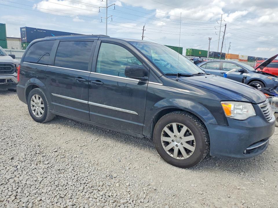 49091666 :رقم المزاد ، 2C4RC1BG9GR282332 vin ، 2016 Chrysler Town & Country مزاد بيع