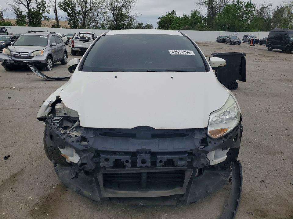 49671466 :رقم المزاد ، 1FAHP3M21CL242980 vin ، 2012 Ford Focus مزاد بيع