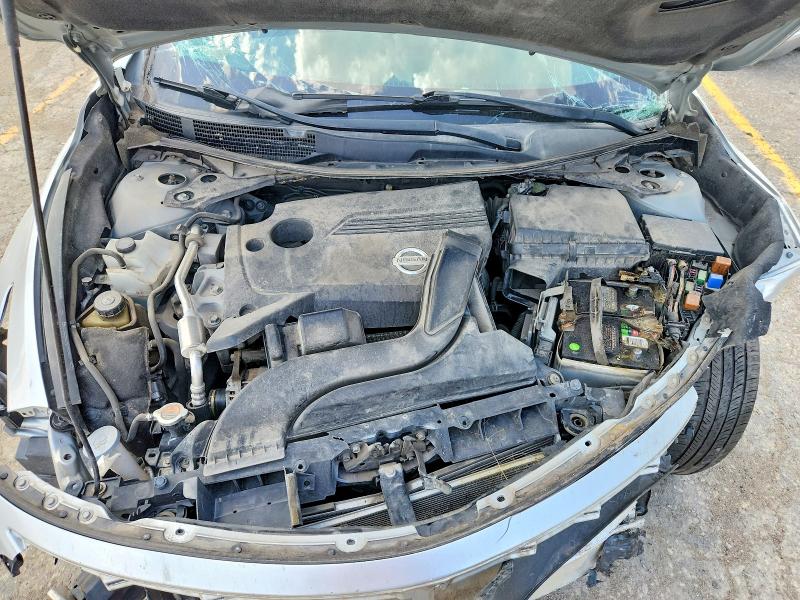 49615546 :رقم المزاد ، 1N4AL3AP1FN312404 vin ، 2015 Nissan Altima مزاد بيع