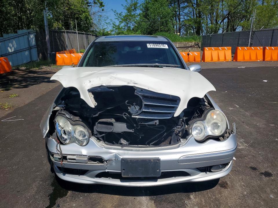 51890316 :رقم المزاد ، WDBRF52HX7A918394 vin ، 2007 Mercedes-benz C مزاد بيع