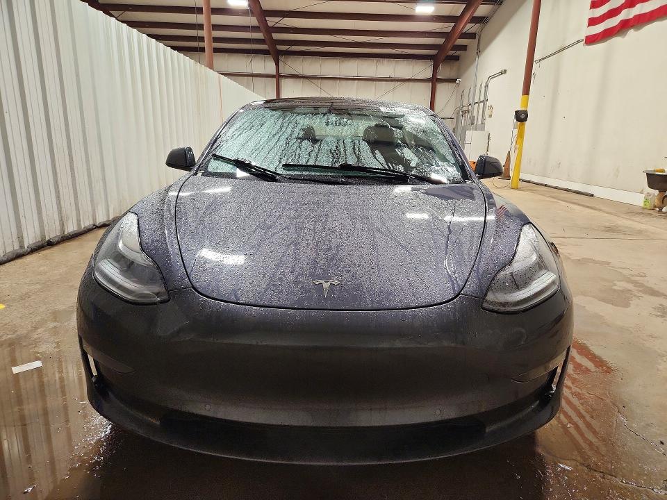 47980756 :رقم المزاد ، 5YJ3E1EBXNF288584 vin ، 2022 Tesla Model 3 مزاد بيع