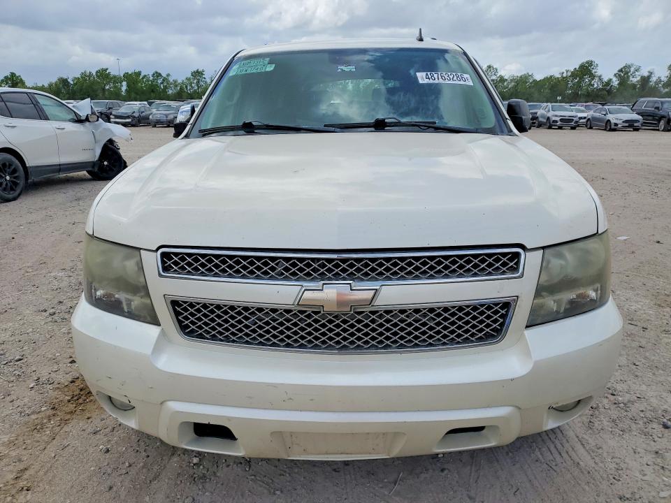 Продаж на аукціоні авто 2008 Chevrolet Suburban, vin: 1GNFC16098R246087, номер лоту: 48763286