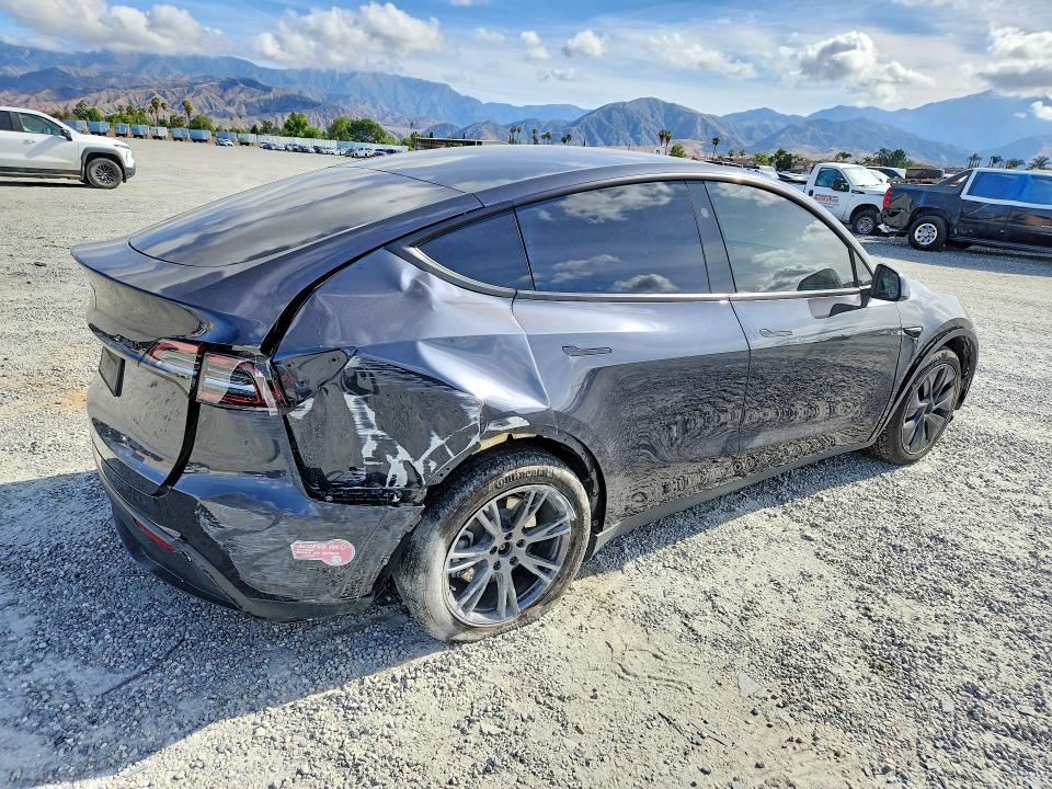 2024 Tesla Model Y მანქანა იყიდება აუქციონზე, vin: 7SAYGDEE4RF195600, აუქციონის ნომერი: 50679236