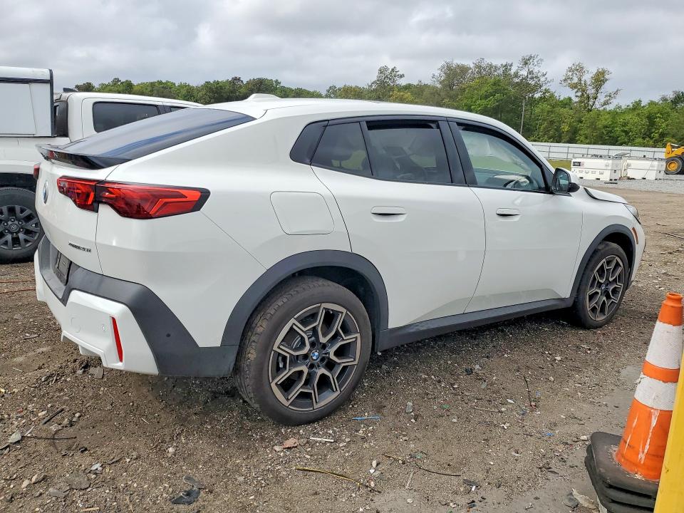 49125486 :رقم المزاد ، WBX63GM00T5490860 vin ، 2026 Bmw X2 مزاد بيع