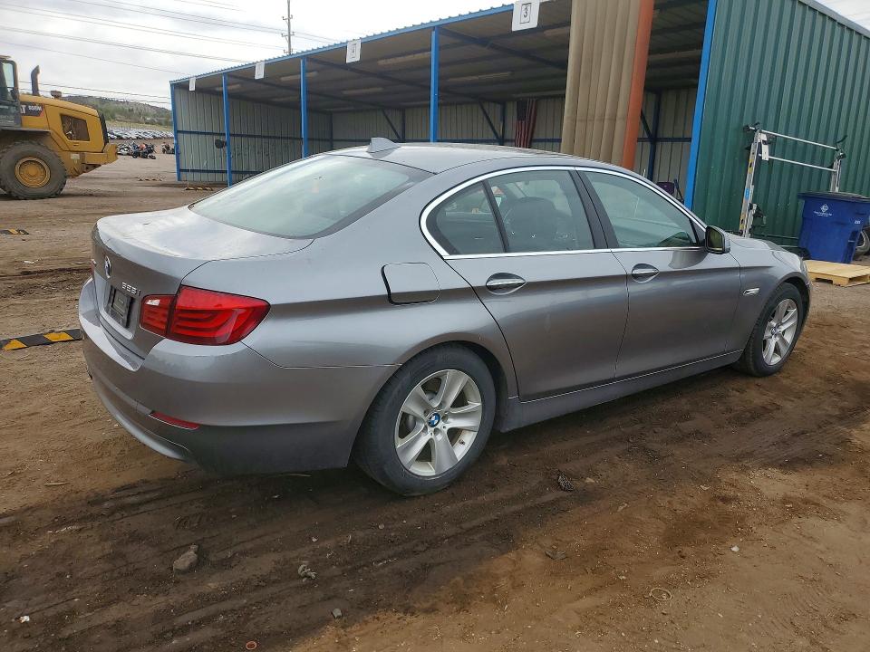 51107826 :رقم المزاد ، WBAXH5C57DDW16110 vin ، 2013 Bmw 528 مزاد بيع