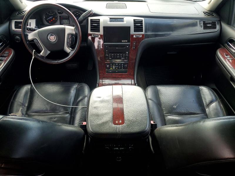 51195386 :رقم المزاد ، 1GYFK63838R118439 vin ، 2008 Cadillac Escalade مزاد بيع