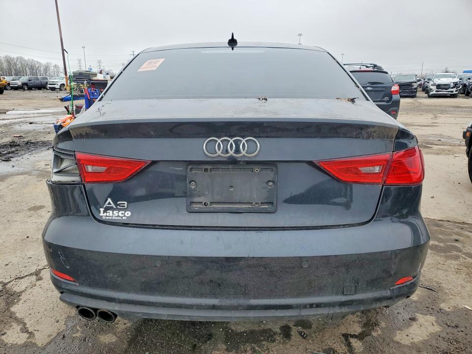 Продажа на аукционе авто 2016 Audi A3, vin: WAUA7HFF5G1103975, номер лота: 50397666