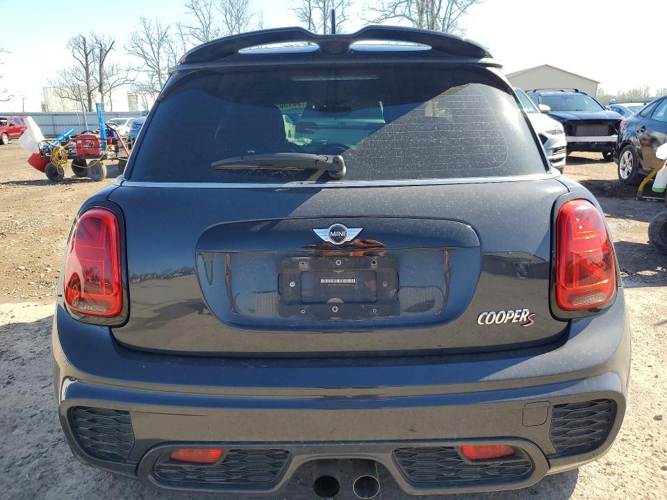 50150536 :رقم المزاد ، WMWXP7C54F2A60984 vin ، 2015 Mini Cooper مزاد بيع