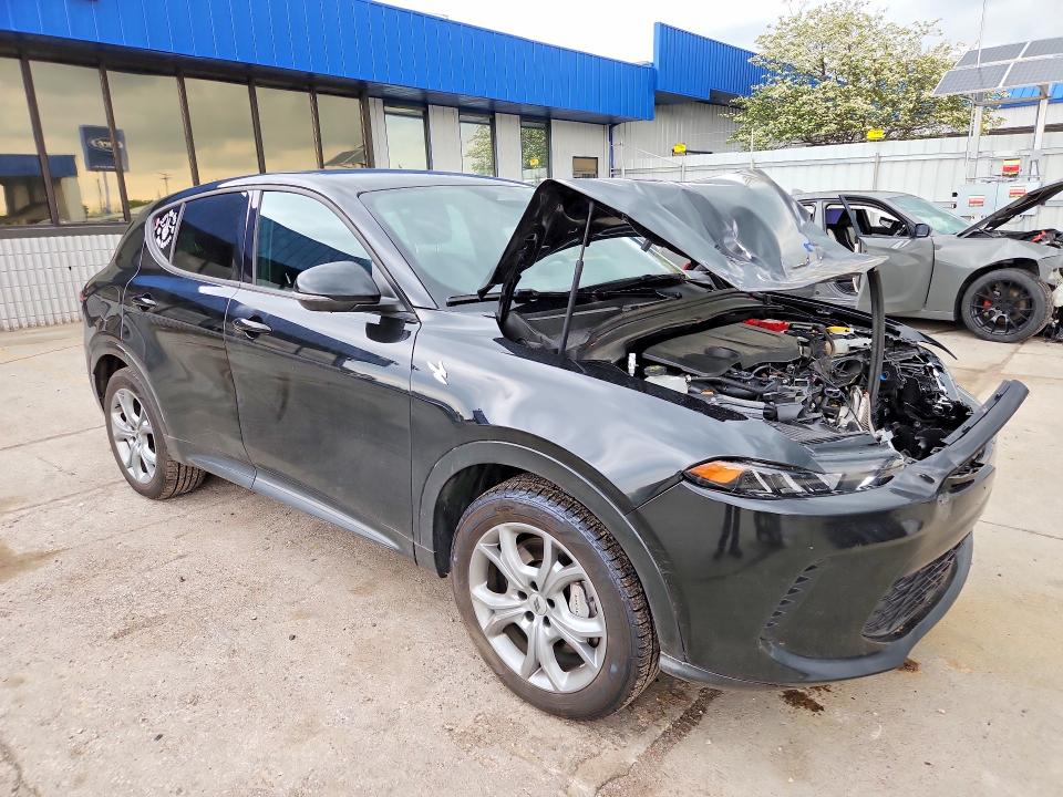 51671126 :رقم المزاد ، ZACPDFCW1R3A33321 vin ، 2024 Dodge Hornet مزاد بيع