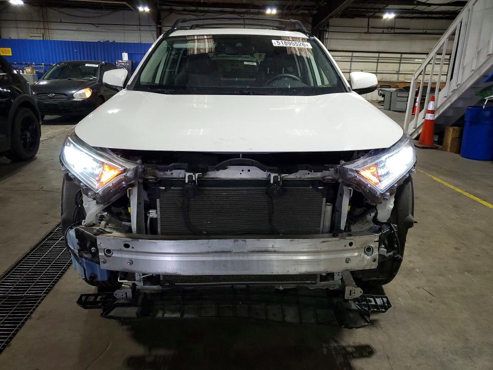 Продажа на аукционе авто 2019 Toyota Rav4, vin: JTMP1RFV5KD017696, номер лота: 51895526