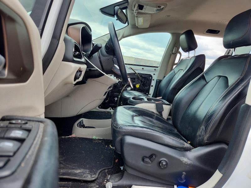 51036776 :رقم المزاد ، 2C4RC1BG0HR810003 vin ، 2017 Chrysler Pacifica مزاد بيع