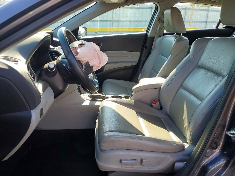 Auction sale of the 2017 Acura Ilx, vin: 19UDE2F33HA012831, lot number: 49107196