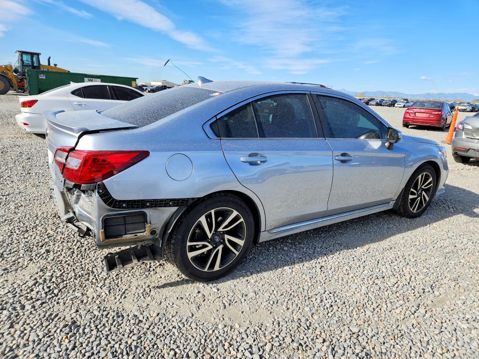 49641106 :رقم المزاد ، 4S3BNAR66J3033317 vin ، 2018 Subaru Legacy مزاد بيع