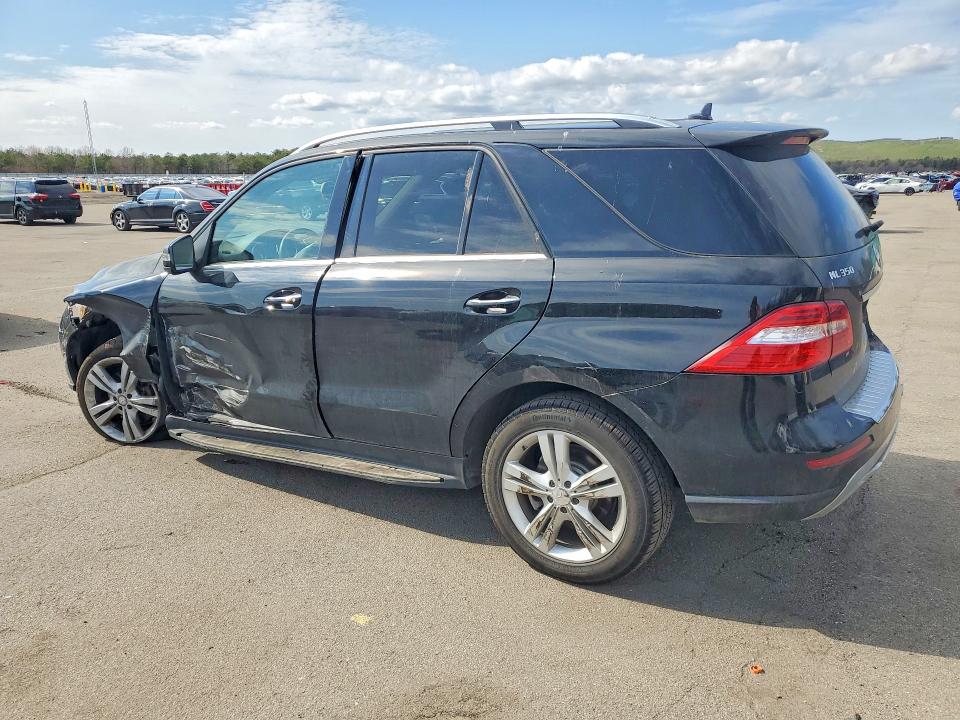 50363496 :رقم المزاد ، 4JGDA5HB6DA120138 vin ، 2013 Mercedes-benz Ml مزاد بيع