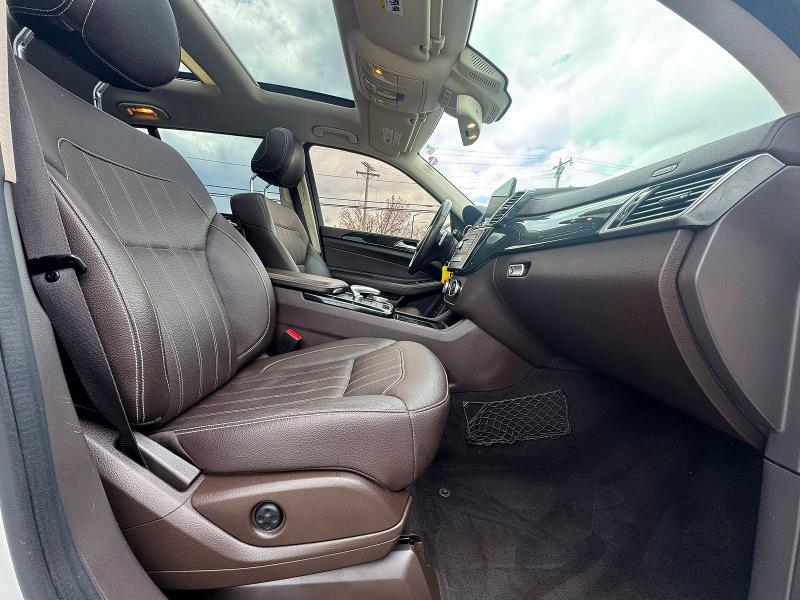 Продаж на аукціоні авто 2017 Mercedes-benz Gls, vin: 4JGDF6EE0HA758073, номер лоту: 51065786