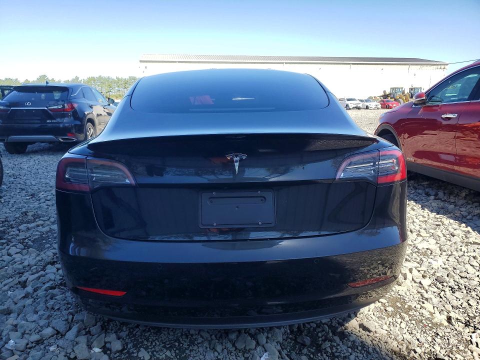 51450686 :رقم المزاد ، 5YJ3E1EA6NF190742 vin ، 2022 Tesla Model 3 مزاد بيع