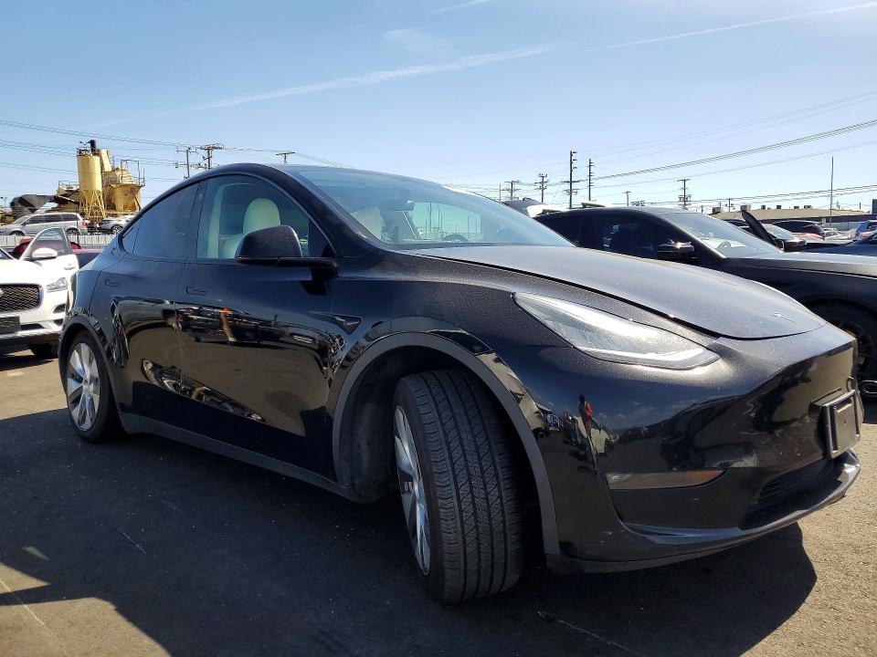 Продажа на аукционе авто 2021 Tesla Model Y, vin: 5YJYGDEE6MF144802, номер лота: 50796166