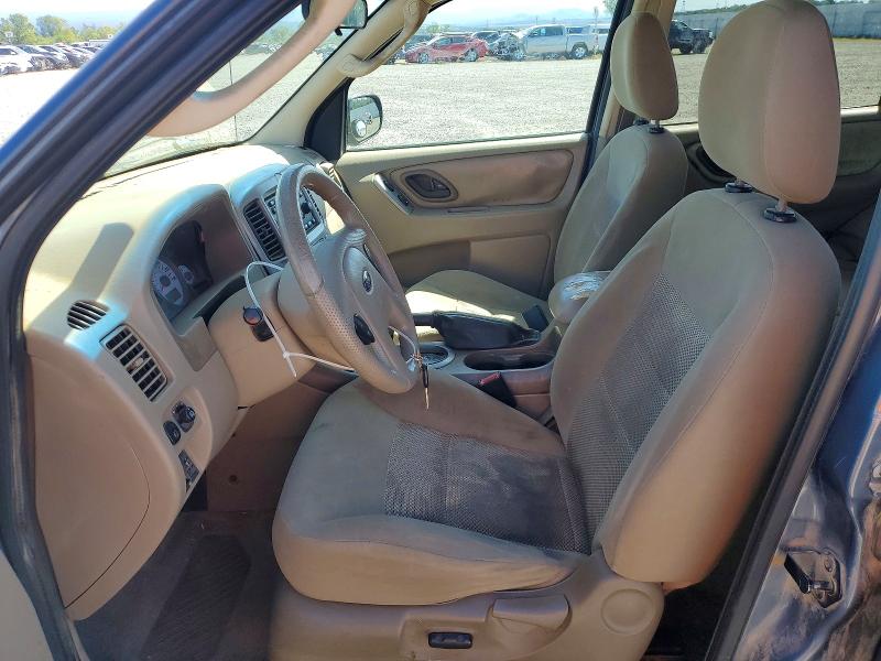 50259606 :رقم المزاد ، 1FMYU93165KB76400 vin ، 2005 Ford Escape مزاد بيع