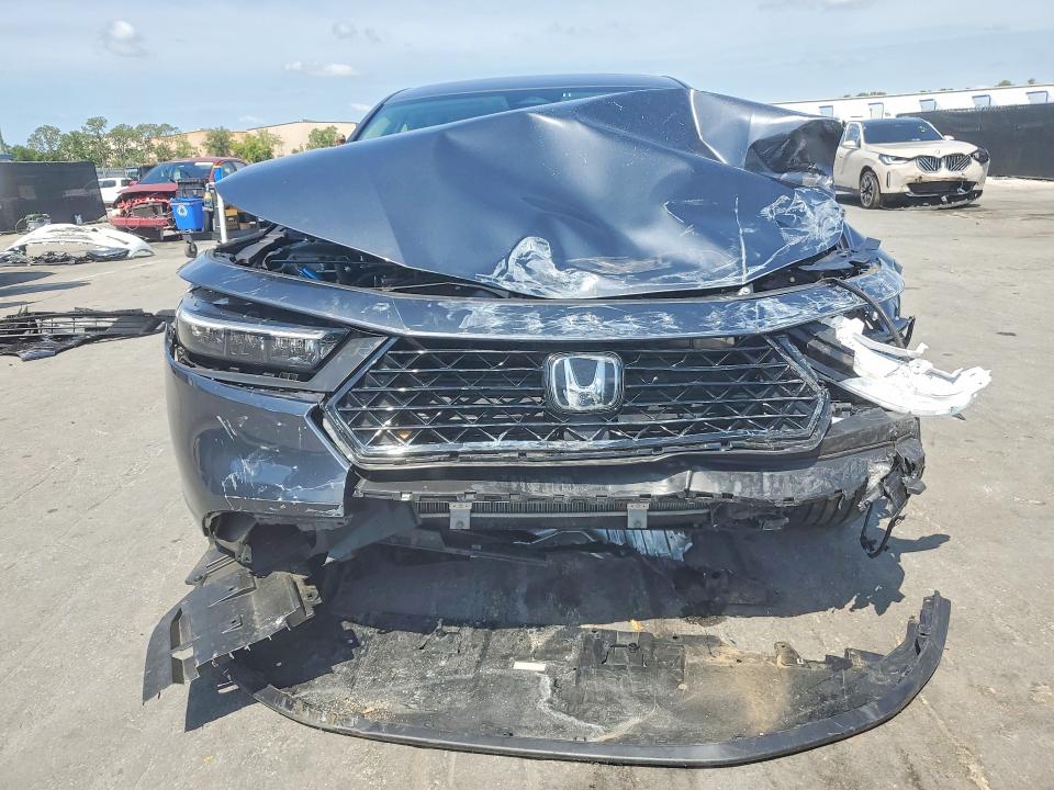 Продажа на аукционе авто 2024 Honda Accord, vin: 1HGCY1F27RA080054, номер лота: 51567936