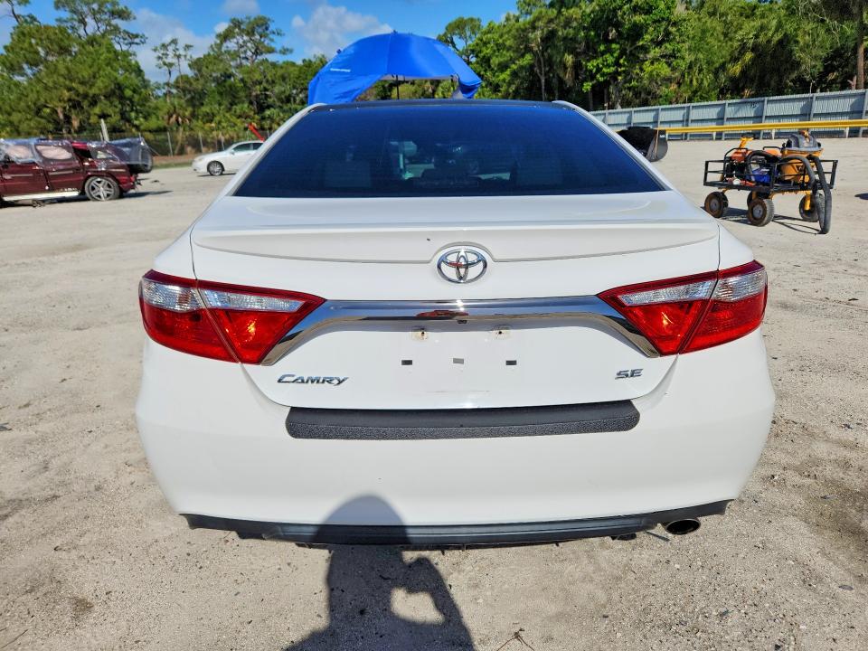 2015 Toyota Camry მანქანა იყიდება აუქციონზე, vin: 4T1BF1FK6FU490849, აუქციონის ნომერი: 49435146