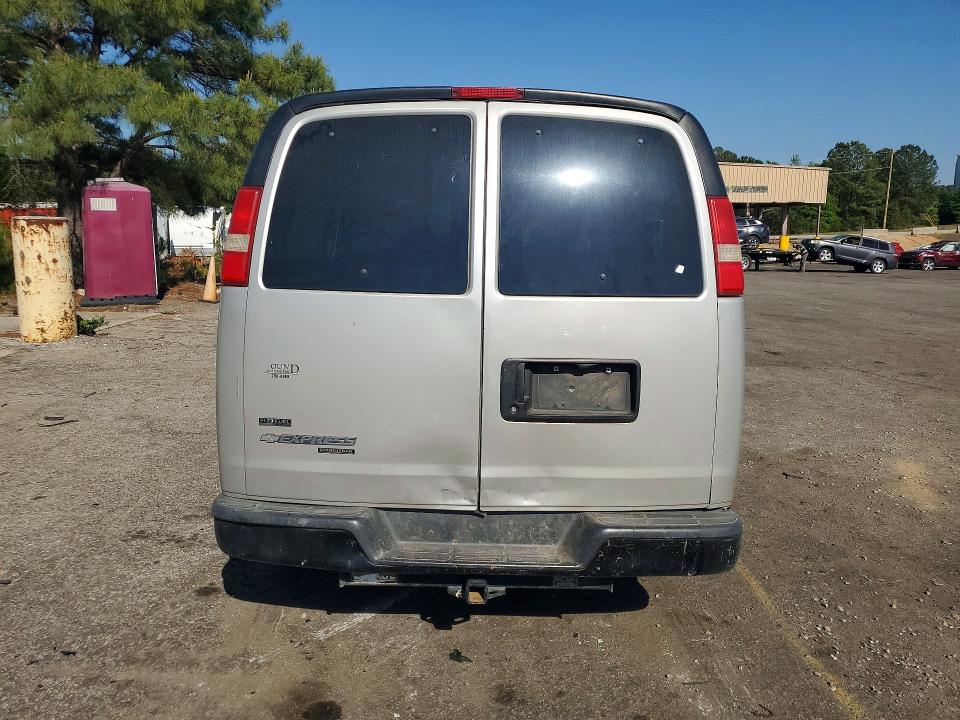 49716346 :رقم المزاد ، 1GNFG154091161616 vin ، 2009 Chevrolet Express G1500 مزاد بيع