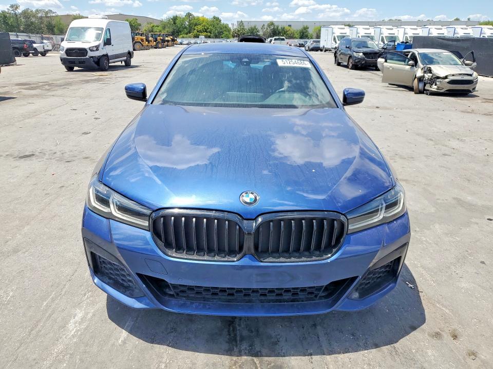 51254686 :رقم المزاد ، WBA53BH09MCF79216 vin ، 2021 Bmw 530 مزاد بيع