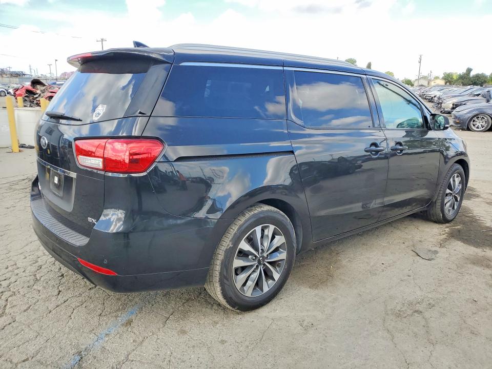 2015 Kia Sedona მანქანა იყიდება აუქციონზე, vin: KNDMC5C19F6033434, აუქციონის ნომერი: 50671946