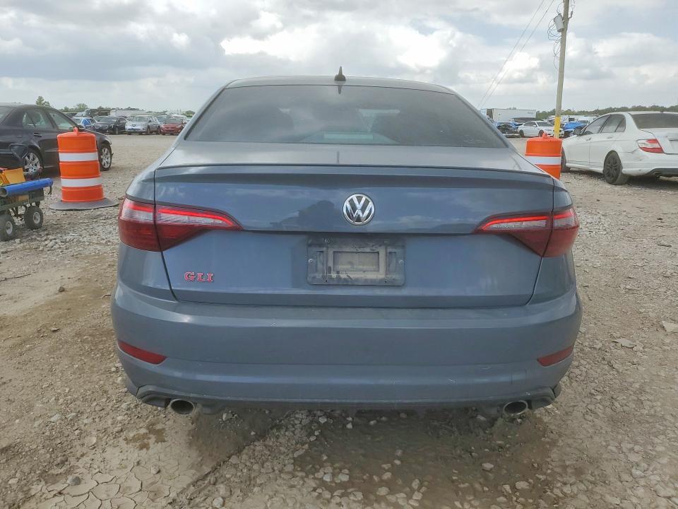 49595686 :رقم المزاد ، 3VW5T7BU2MM037296 vin ، 2021 Volkswagen Jetta مزاد بيع
