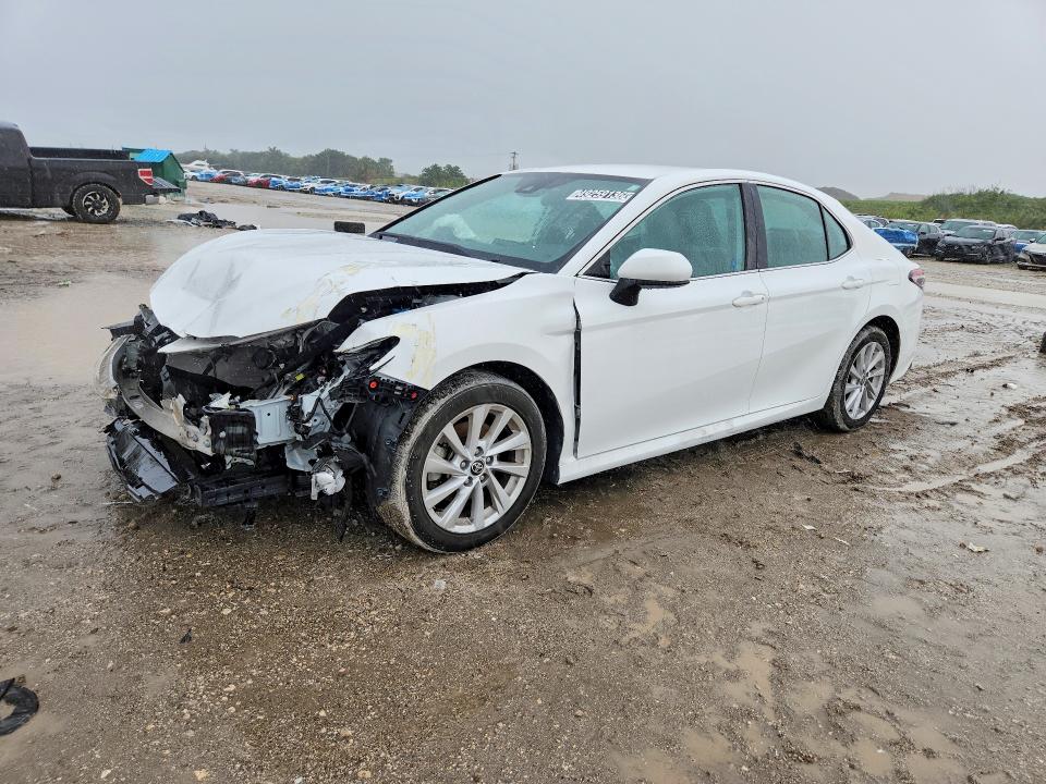 Aukcja sprzedaży 2022 Toyota Camry, vin: 4T1C11AK2NU060079, numer aukcji: 49259136