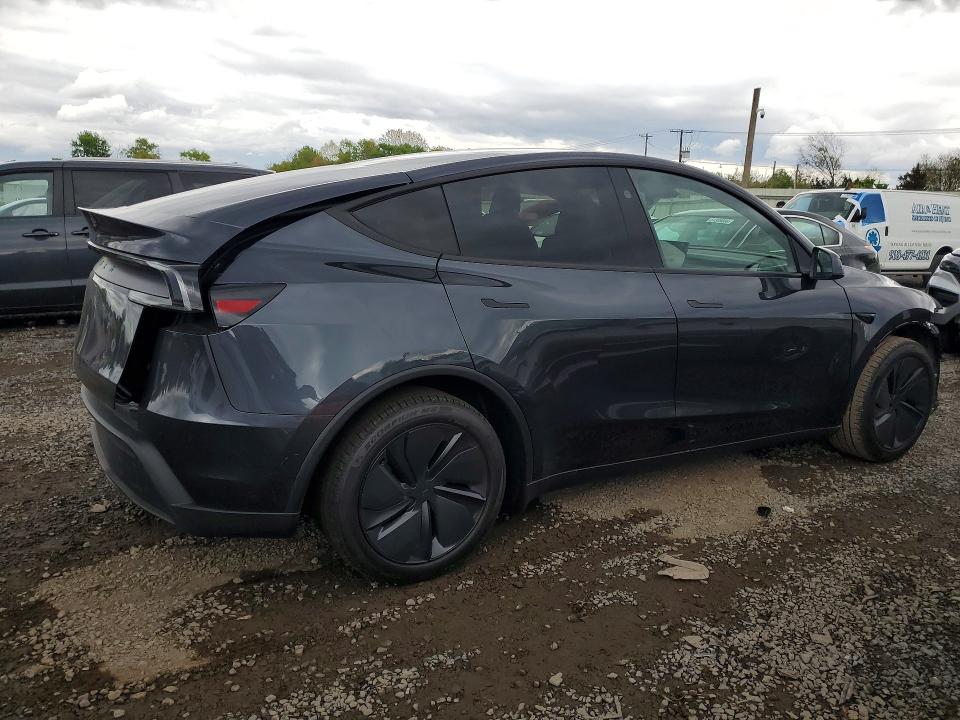 51758786 :رقم المزاد ، 7SAYGDED8TA663808 vin ، 2026 Tesla Model Y مزاد بيع
