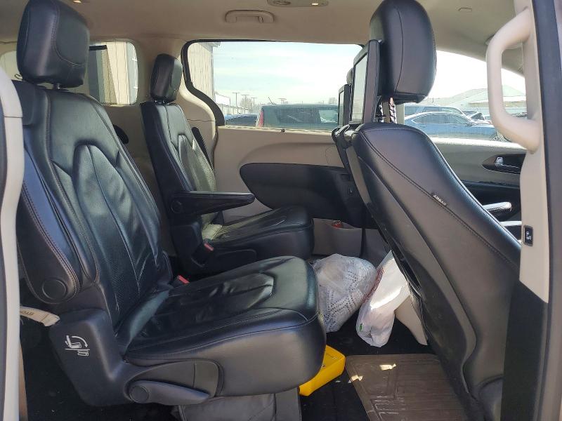 49255926 :رقم المزاد ، 2C4RC1EG3HR614293 vin ، 2017 Chrysler Pacifica مزاد بيع