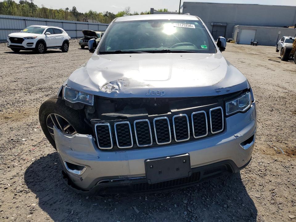 49179256 :رقم المزاد ، 1C4RJFAG7LC145638 vin ، 2020 Jeep Grand Cherokee مزاد بيع