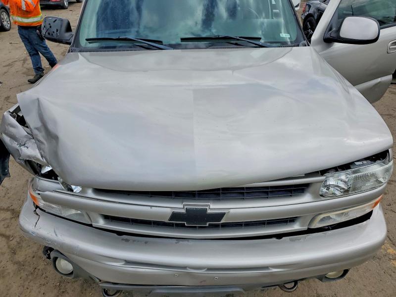 2005 Chevrolet Tahoe მანქანა იყიდება აუქციონზე, vin: 1GNEK13T95R214104, აუქციონის ნომერი: 48875506