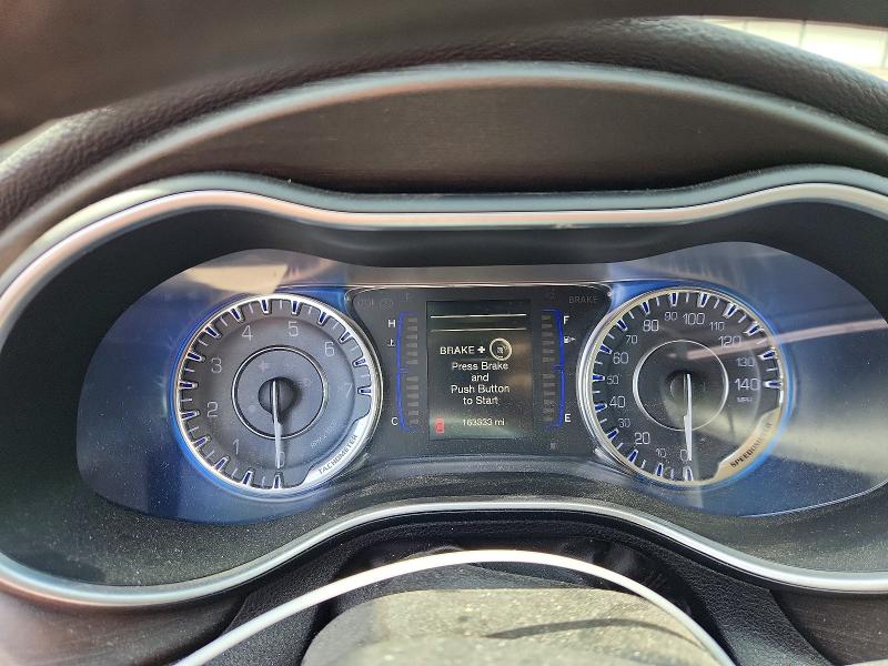 47902356 :رقم المزاد ، 1C3CCCAB8GN112505 vin ، 2016 Chrysler 200 مزاد بيع