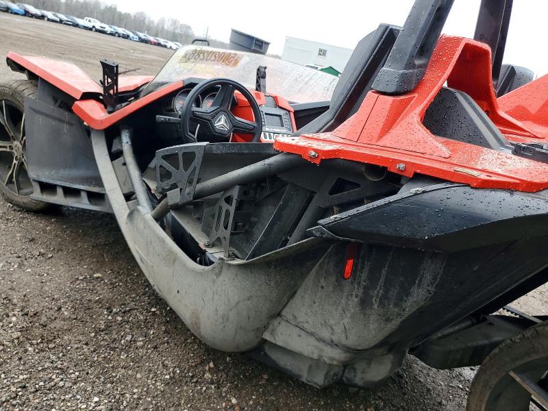 2015 Polaris Slingshot მანქანა იყიდება აუქციონზე, vin: 57XAAPFA5F5102875, აუქციონის ნომერი: 50020286