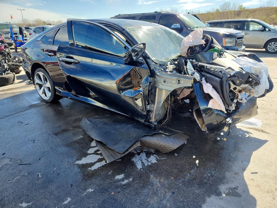 2019 Honda Accord მანქანა იყიდება აუქციონზე, vin: 1HGCV2F98KA005722, აუქციონის ნომერი: 47396446
