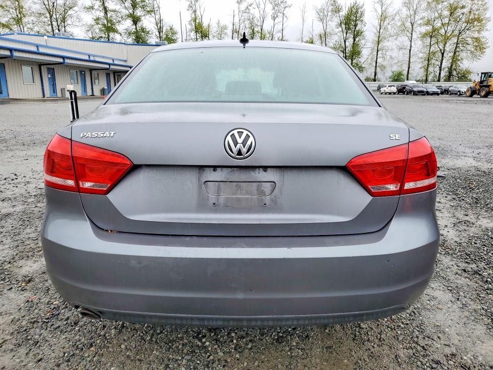2013 Volkswagen Passat მანქანა იყიდება აუქციონზე, vin: 1VWBP7A33DC070034, აუქციონის ნომერი: 50194856
