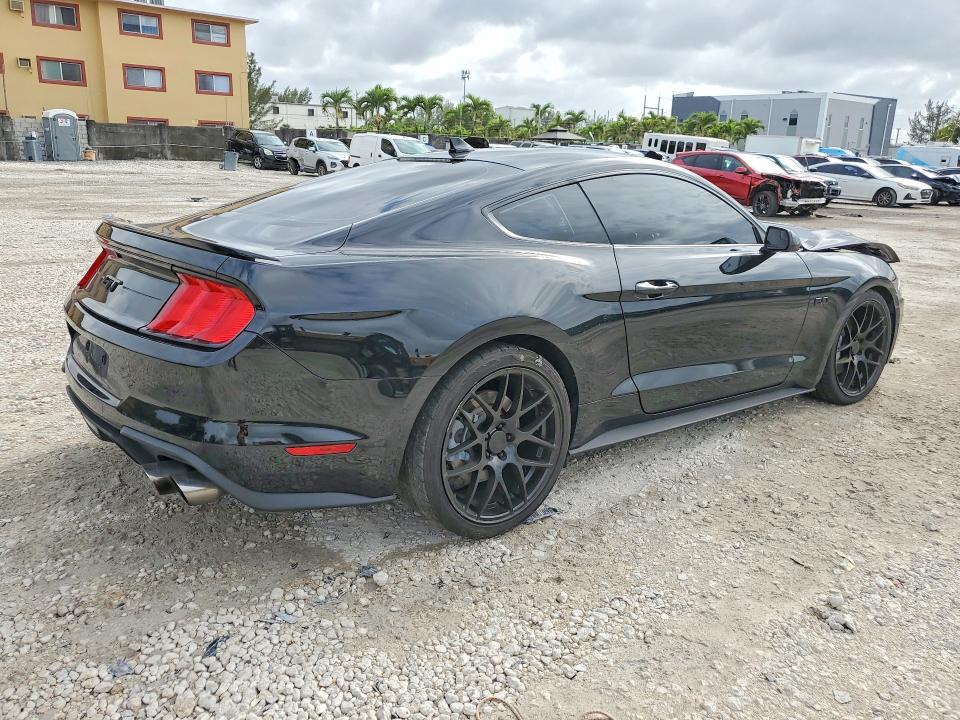 2020 Ford Mustang მანქანა იყიდება აუქციონზე, vin: 1FA6P8CF3L5145048, აუქციონის ნომერი: 48192336