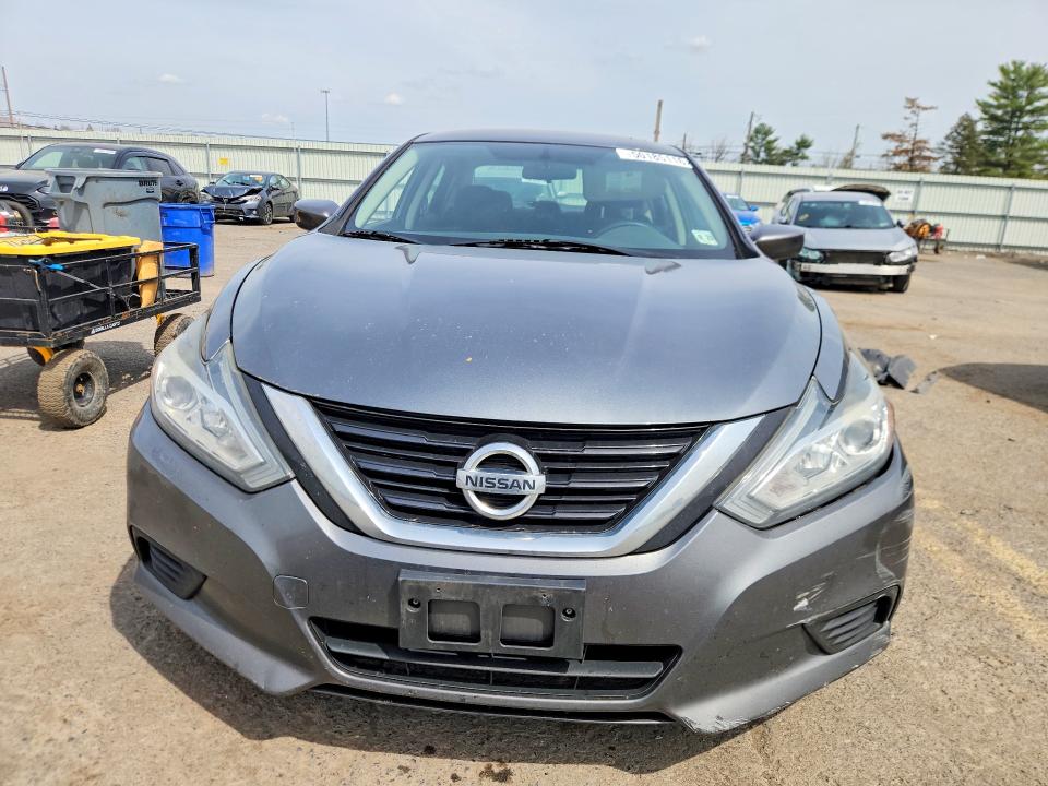 Продажа на аукционе авто 2018 Nissan Altima, vin: 1N4AL3AP6JC280697, номер лота: 50185116