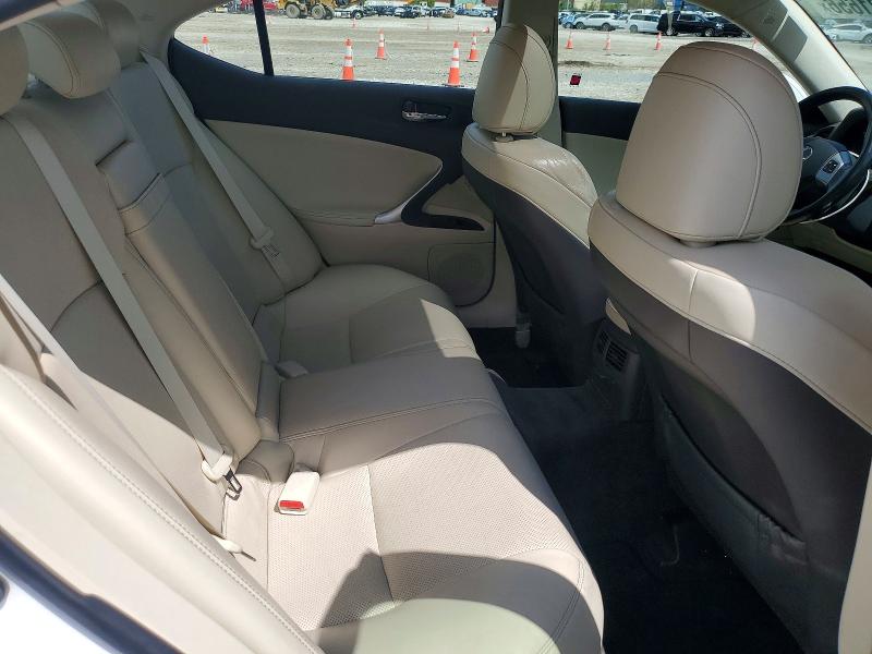 Продажа на аукционе авто 2013 Lexus Is, vin: JTHCF5C25D5063673, номер лота: 50721656