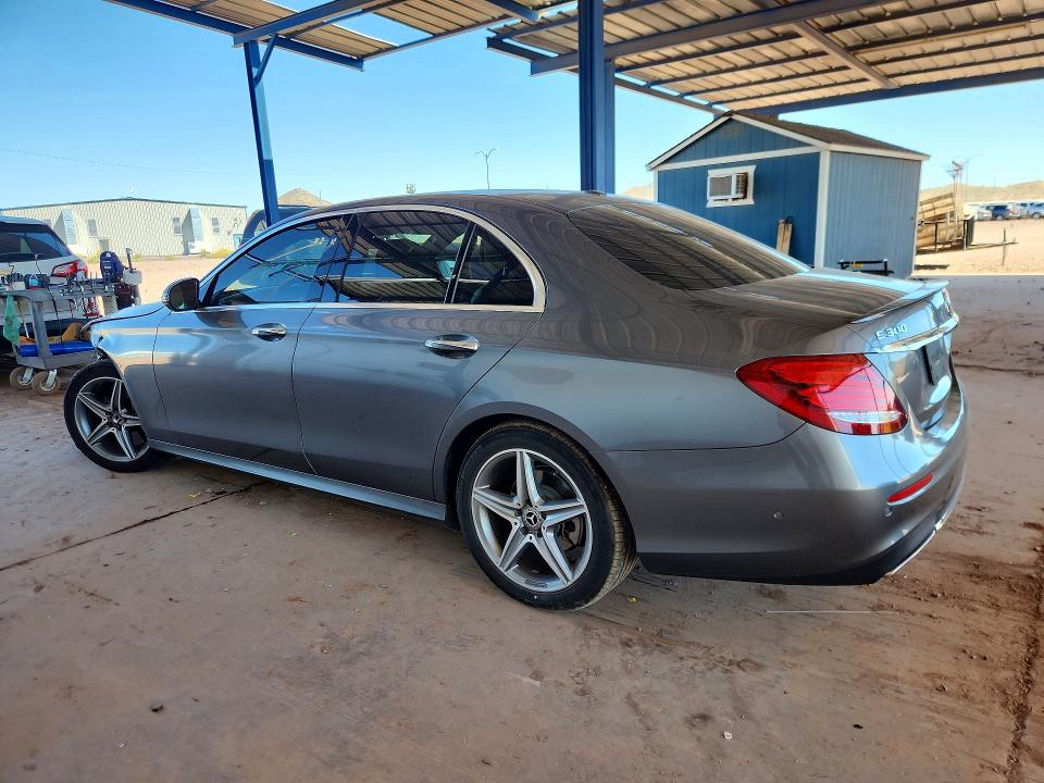 48702776 :رقم المزاد ، WDDZF4JB0JA302208 vin ، 2018 Mercedes-benz E مزاد بيع
