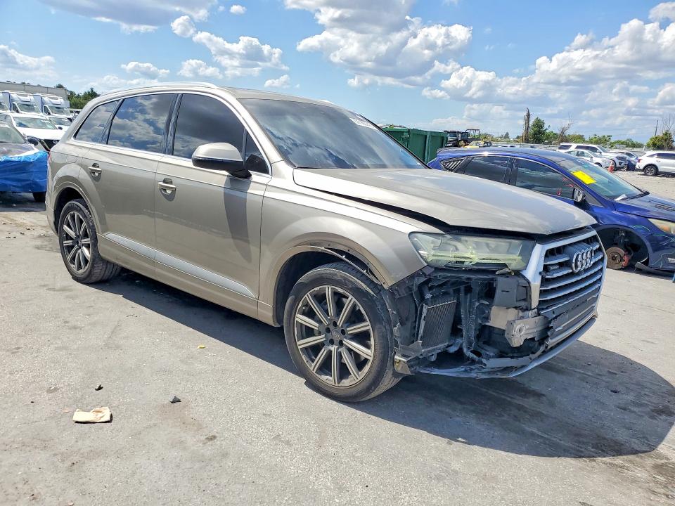 2017 Audi Q7 მანქანა იყიდება აუქციონზე, vin: WA1VABF72HD033308, აუქციონის ნომერი: 51165746