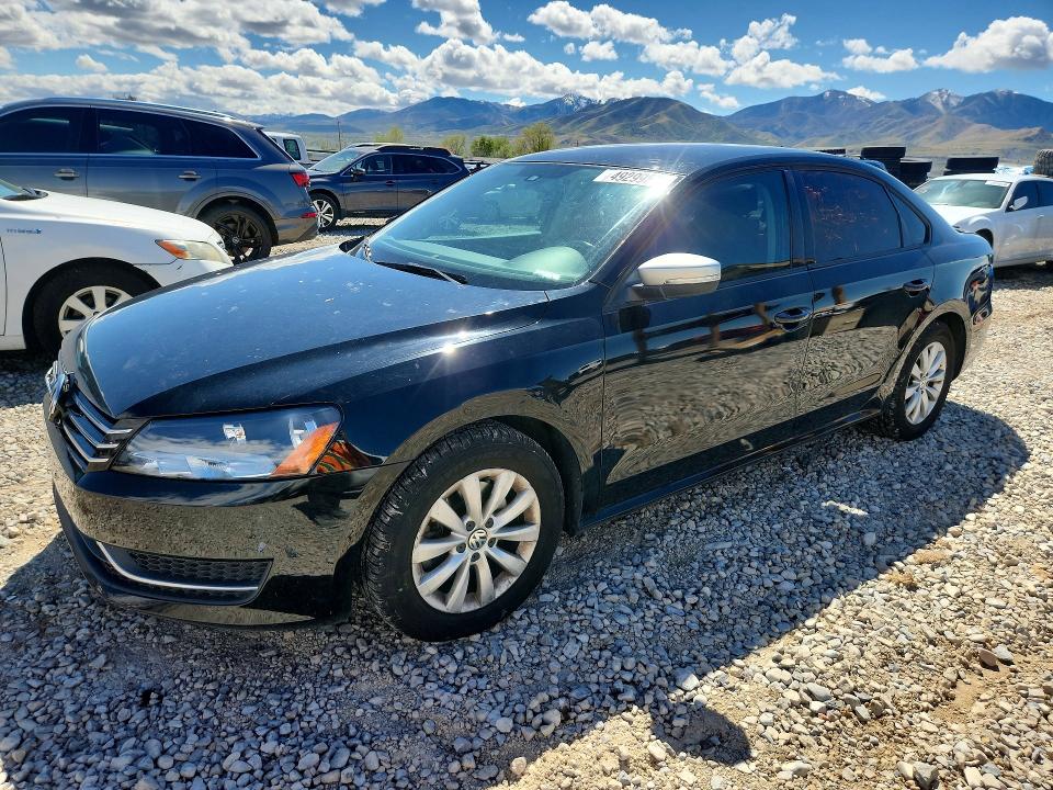 49299826 :رقم المزاد ، 1VWAT7A3XEC027979 vin ، 2014 Volkswagen Passat مزاد بيع