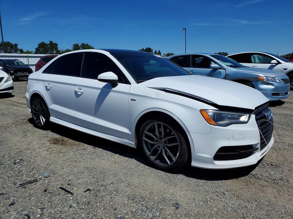 Продажа на аукционе авто 2016 Audi A3, vin: WAUA7GFF5G1100794, номер лота: 49683446