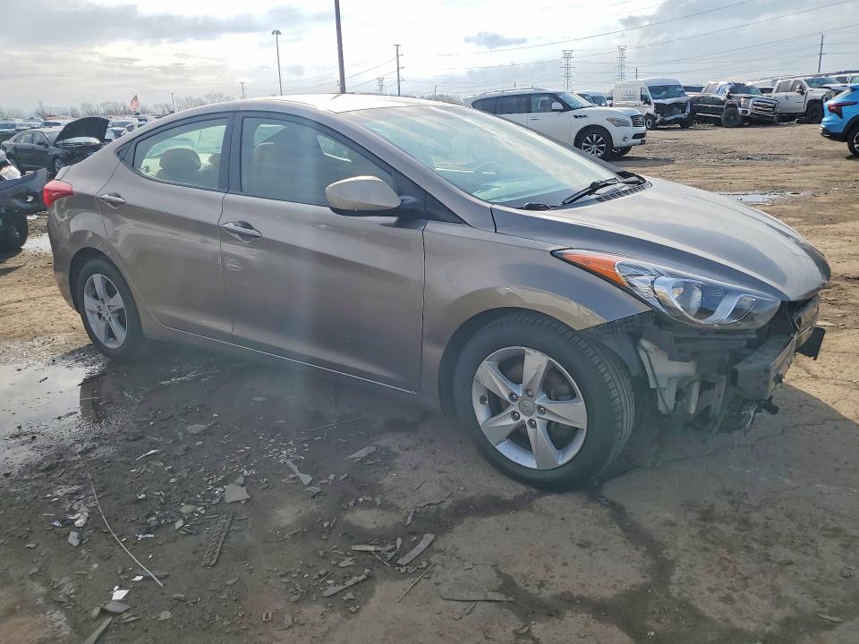 48009976 :رقم المزاد ، 5NPDH4AEXDH416562 vin ، 2013 Hyundai Elantra مزاد بيع