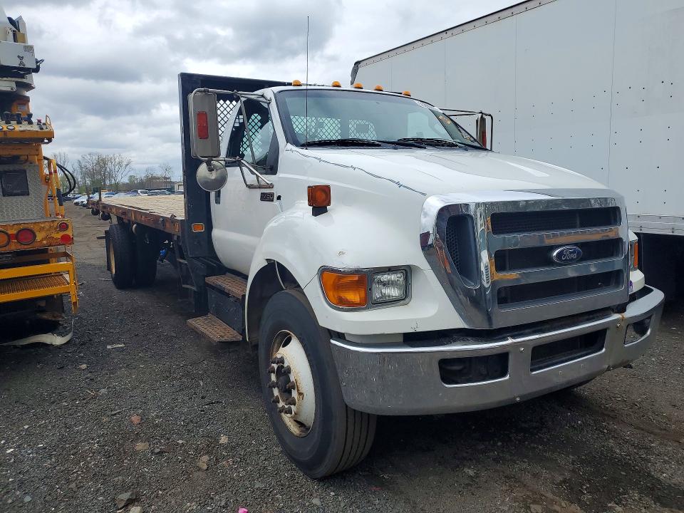 50285016 :رقم المزاد ، 3FRNF7FC6FV730013 vin ، 2015 Ford F750 مزاد بيع
