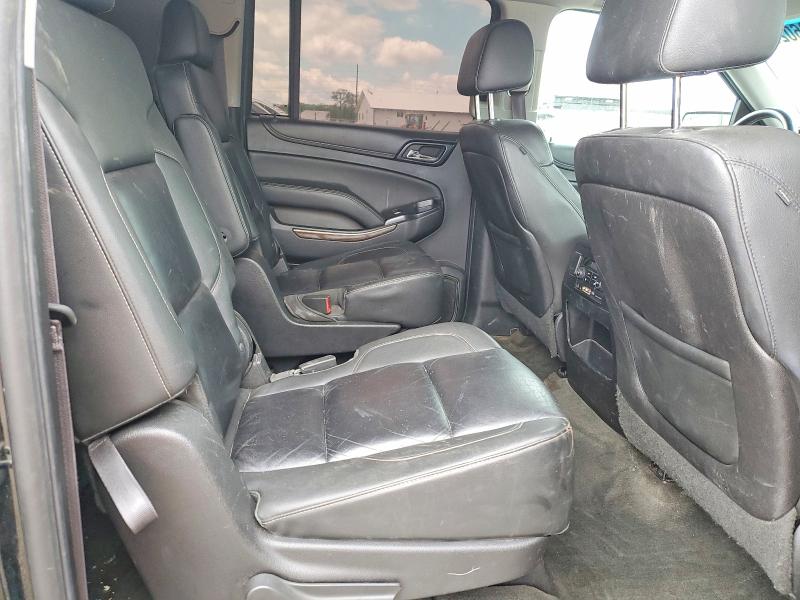 Продажа на аукционе авто 2015 Chevrolet Suburban, vin: 1GNSKJKC7FR141708, номер лота: 51786026