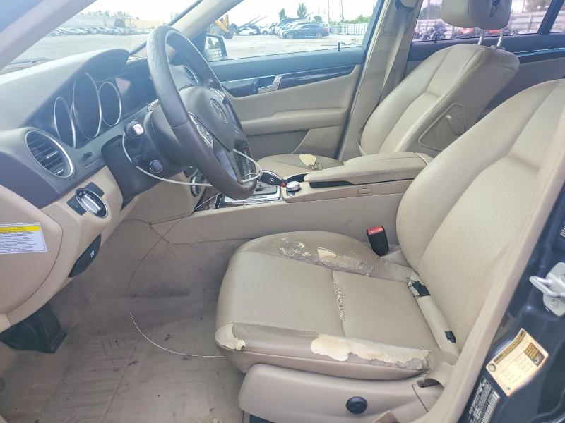 48584916 :رقم المزاد ، WDDGF8AB2ER302913 vin ، 2014 Mercedes-benz C مزاد بيع