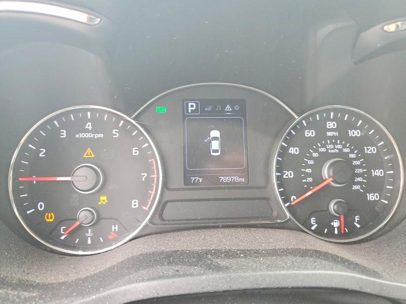 51124626 :رقم المزاد ، 3KPFL4A79JE240919 vin ، 2018 Kia Forte مزاد بيع